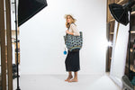 Load image into Gallery viewer, SUSU Ox Large Tote

